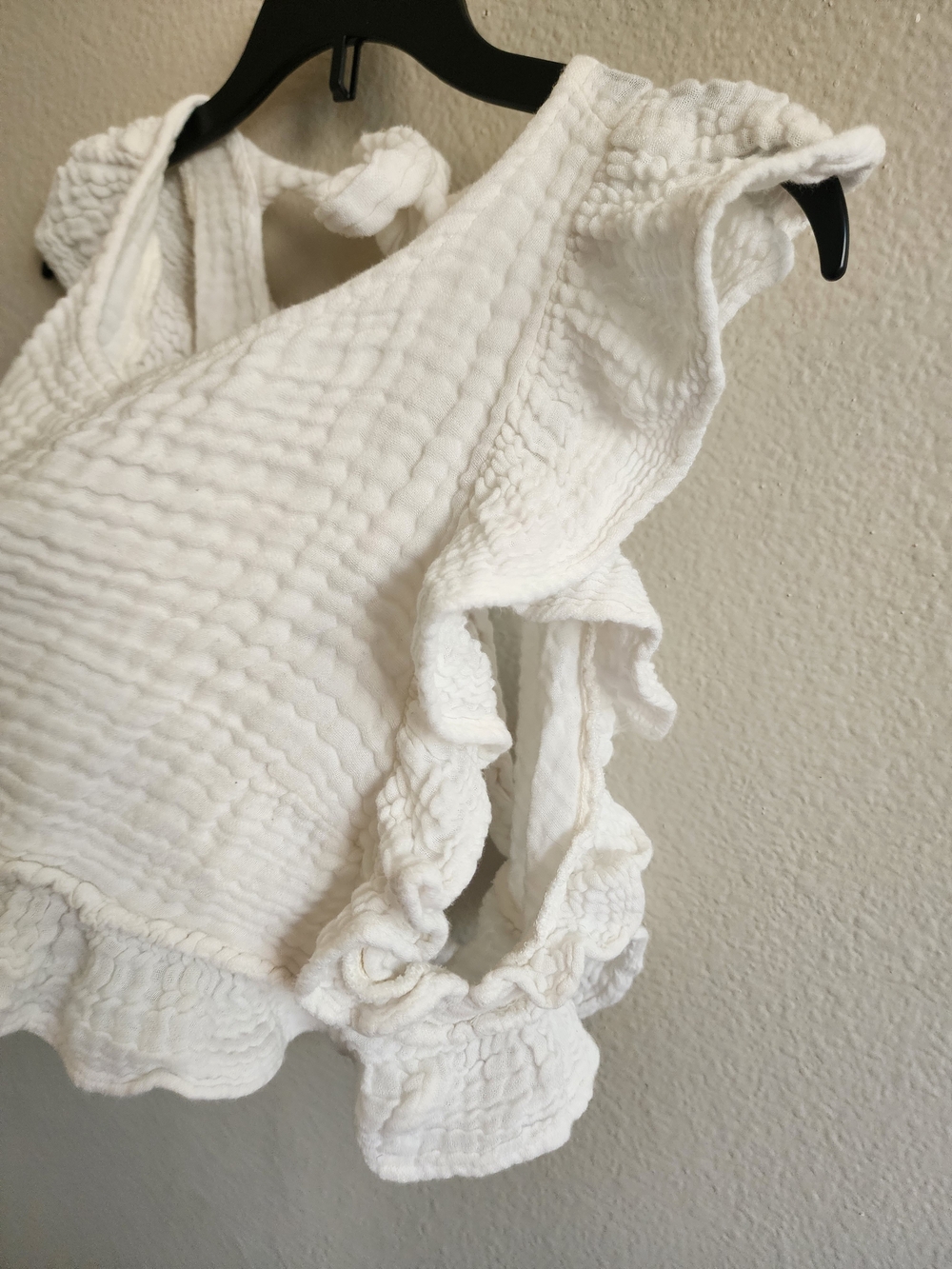 Free People White Textured Ruffle Crop Top - Picture 3 of 7